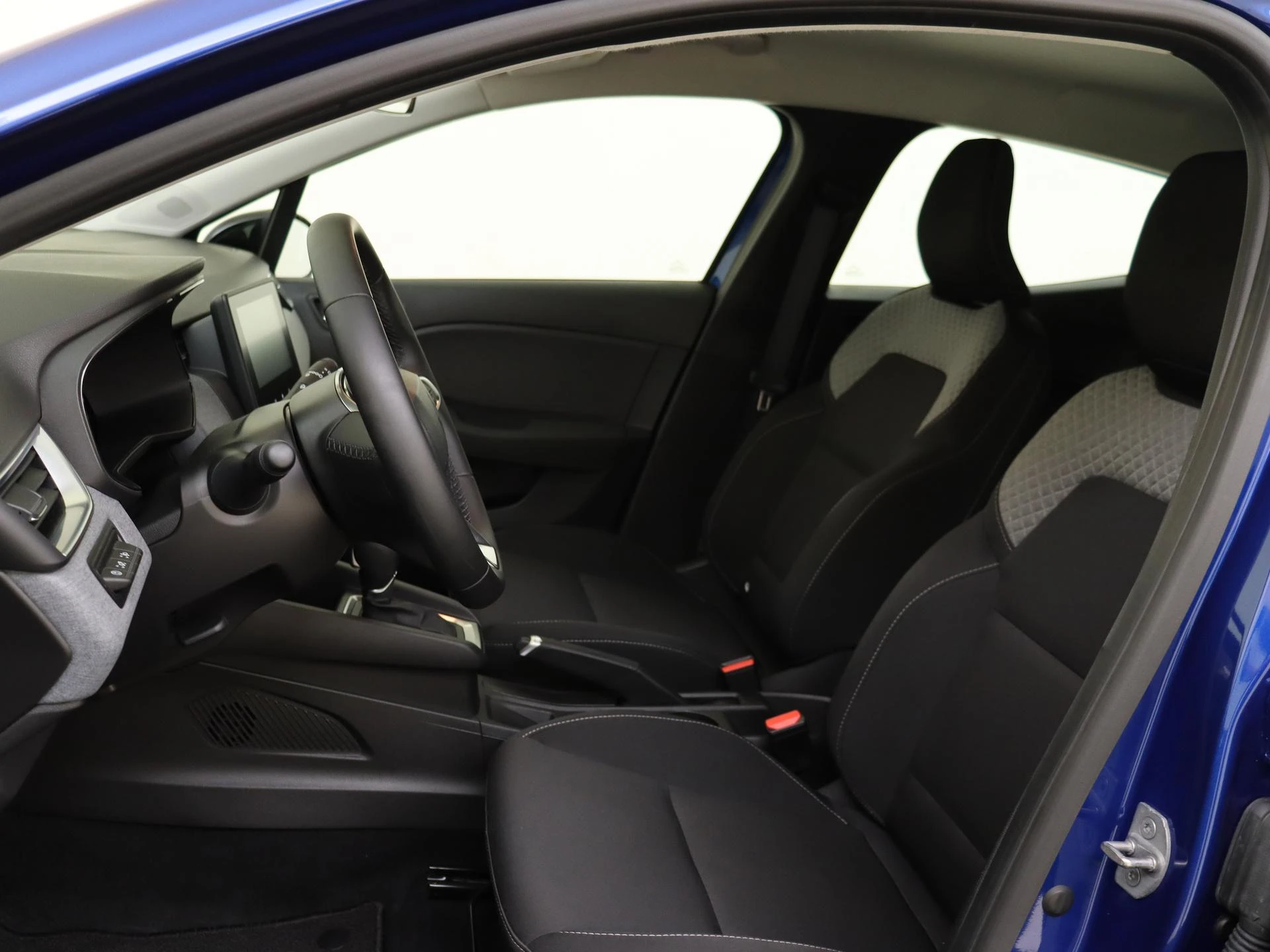 Renault-Clio-image-14