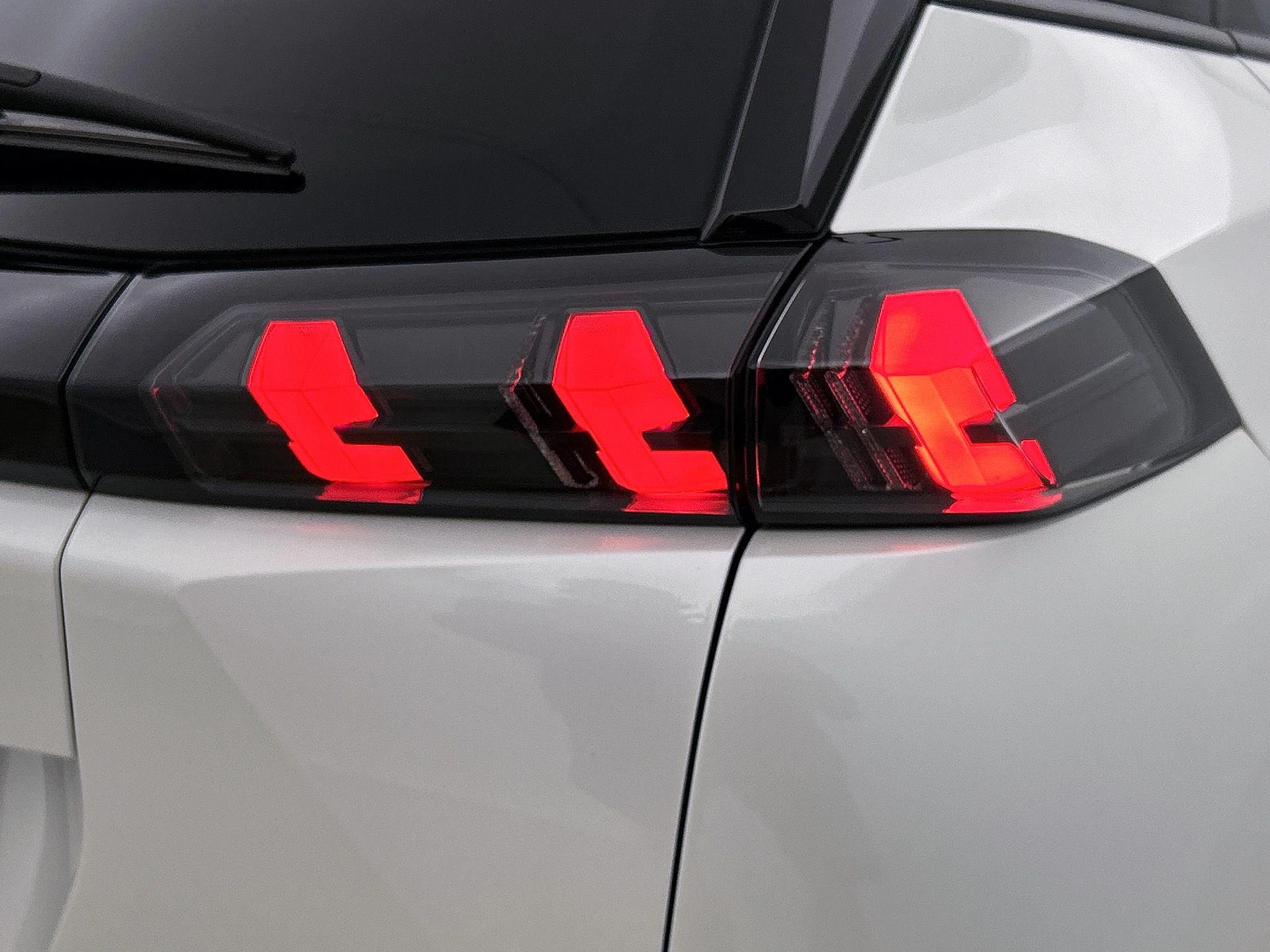 Peugeot-2008-image-14