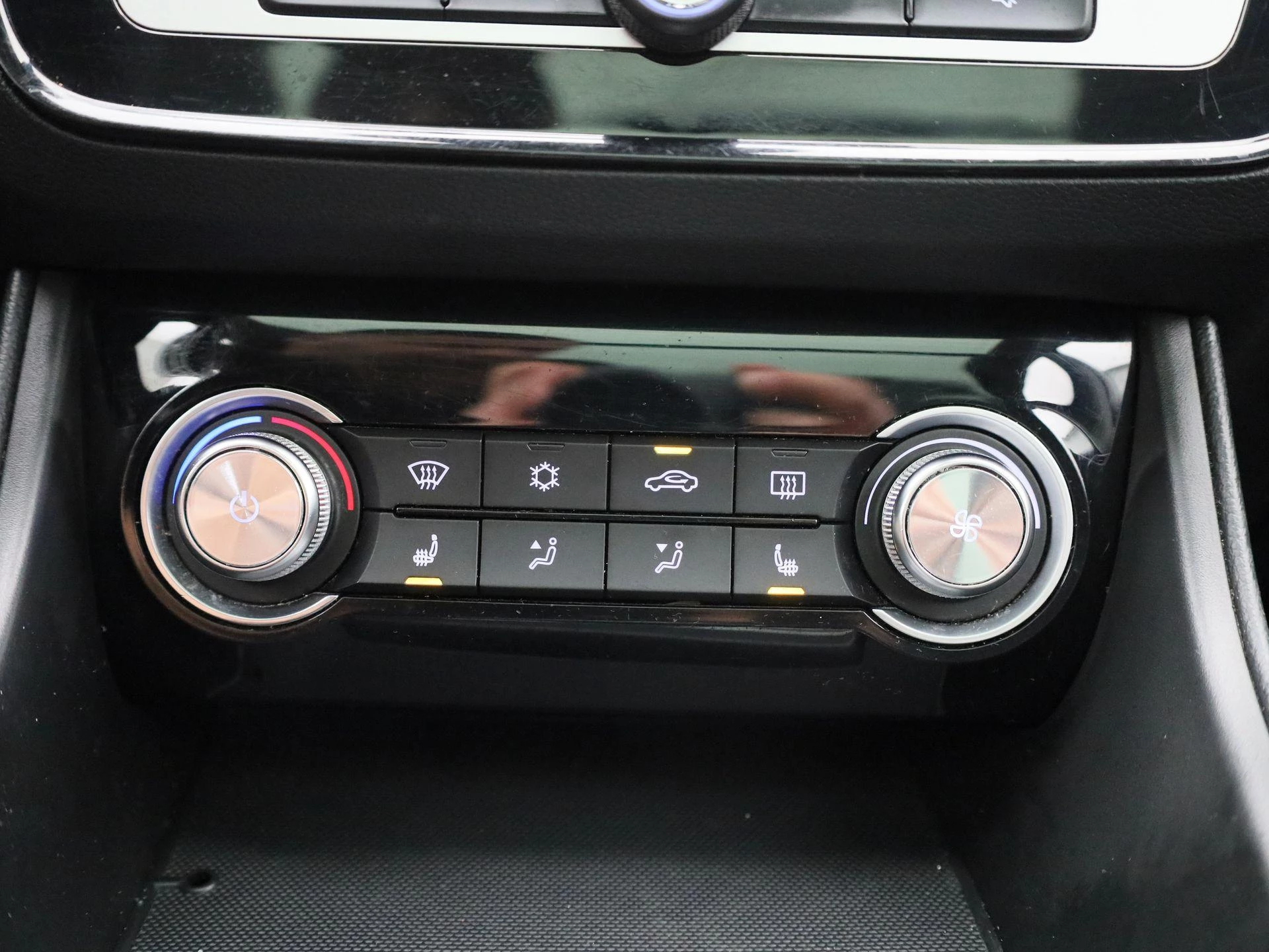 MG ZS EV Luxury 45 kWh