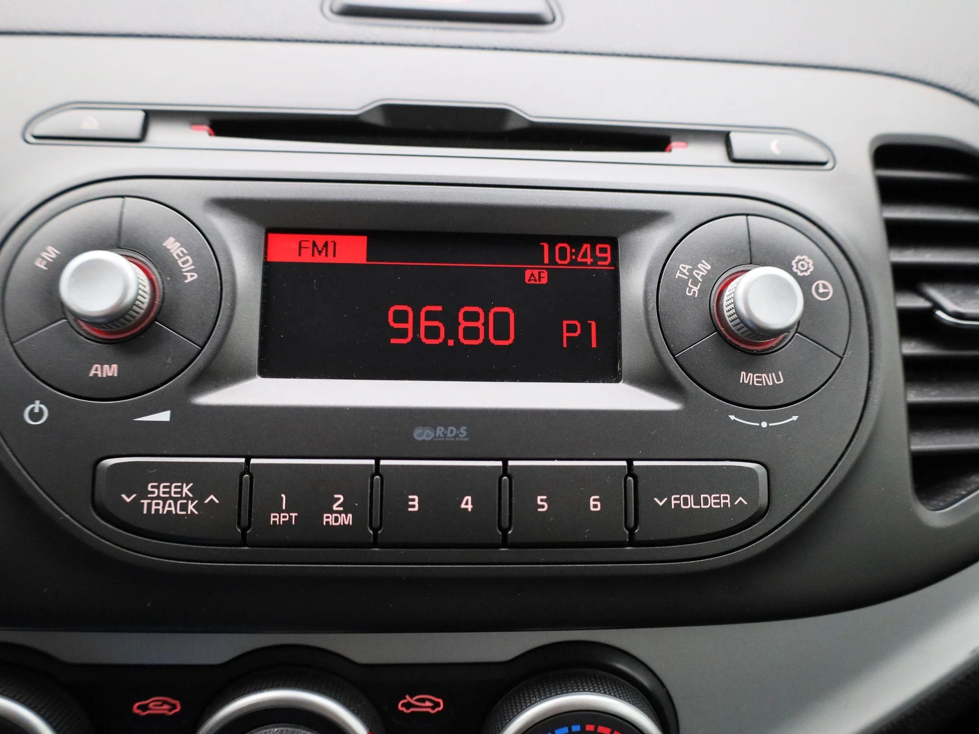 Kia-Picanto-image-13