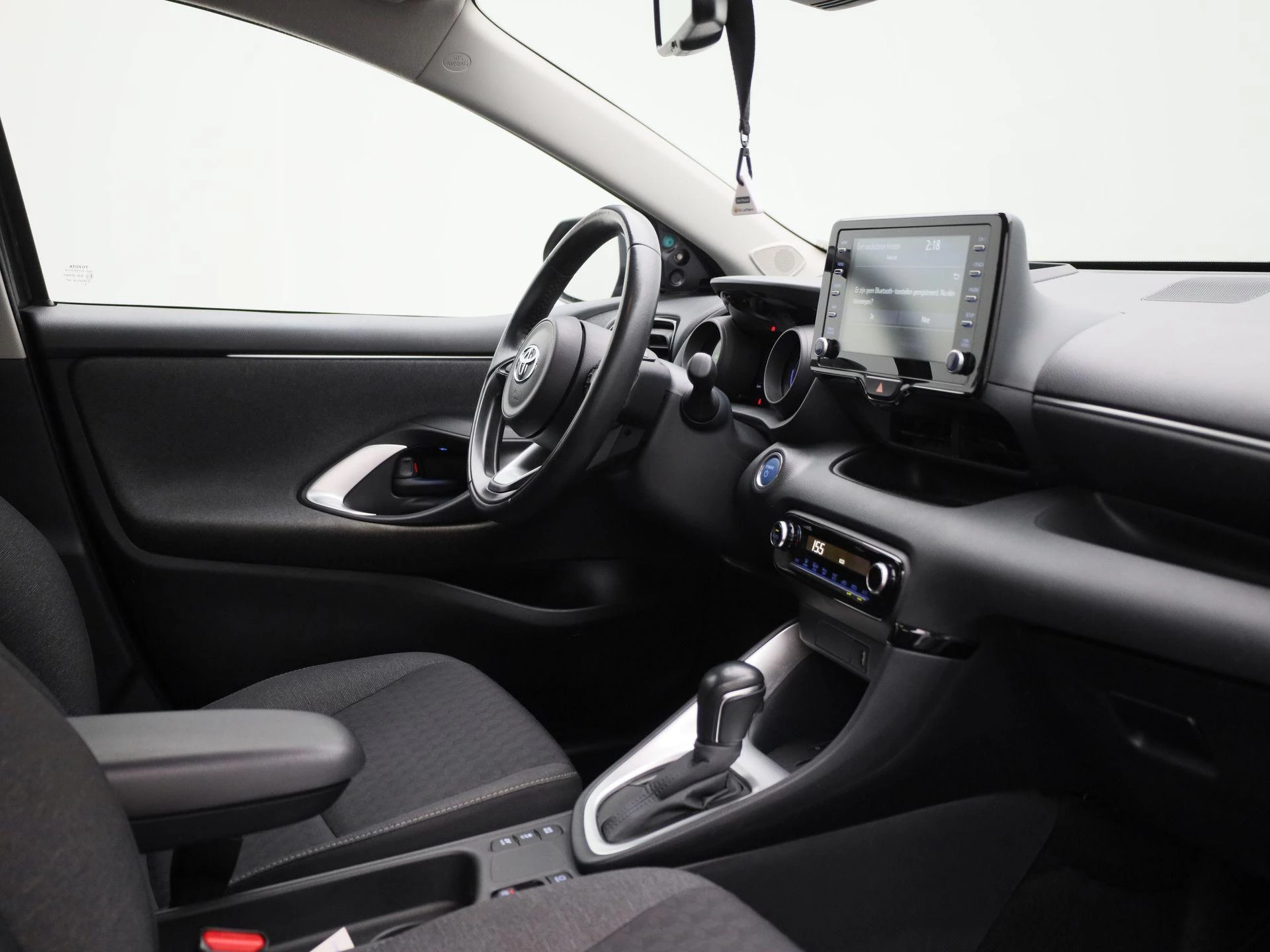Toyota Yaris 1.5 Hybrid Business Plus