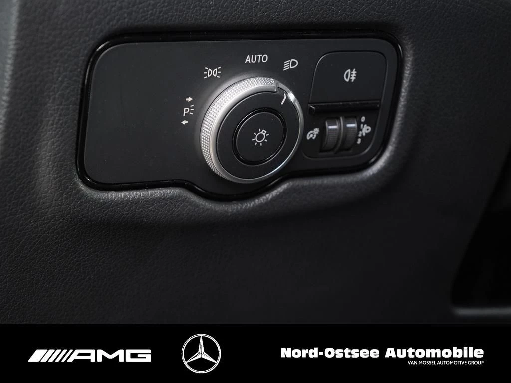 Mercedes-Benz-Vito-image-5