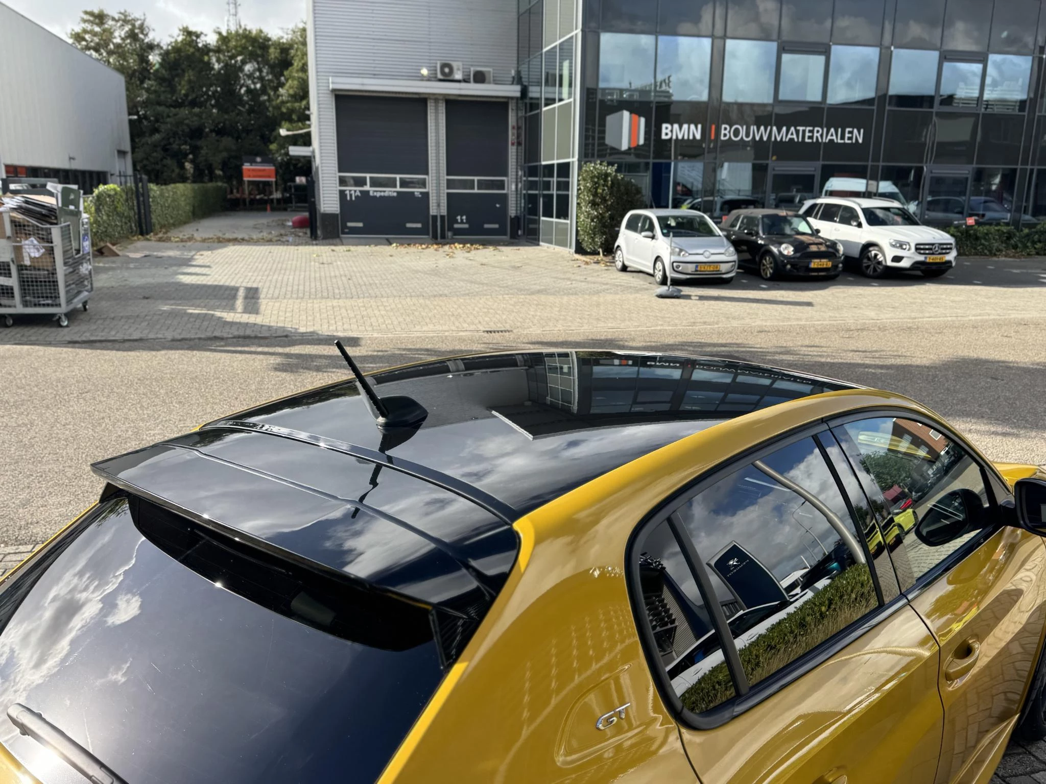Peugeot-208-image-17