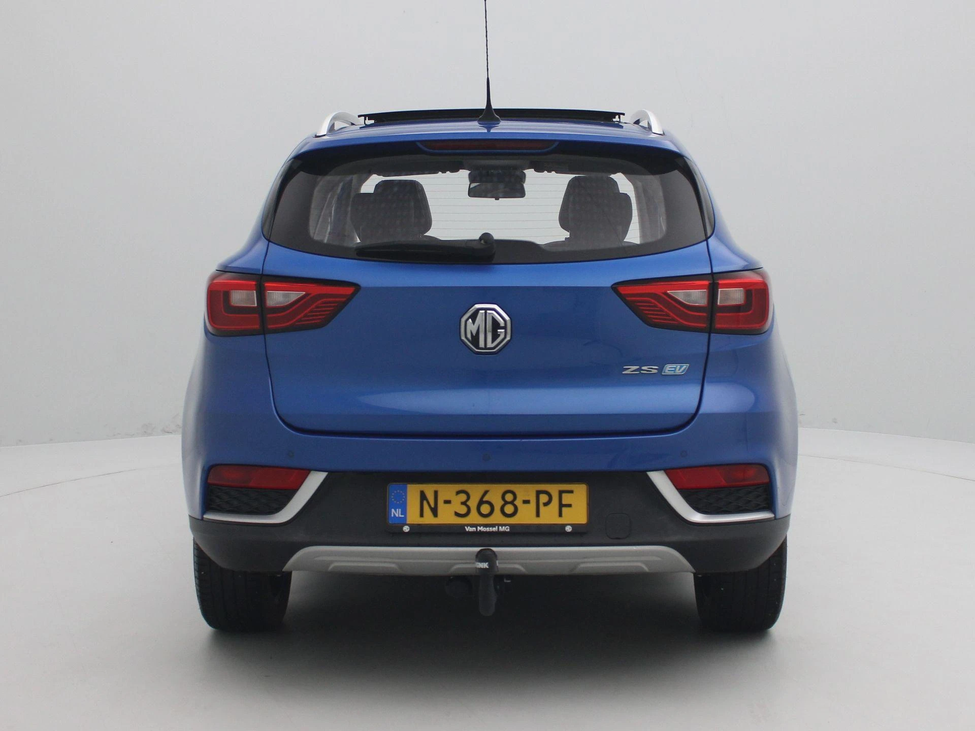 MG-ZS EV-image-4