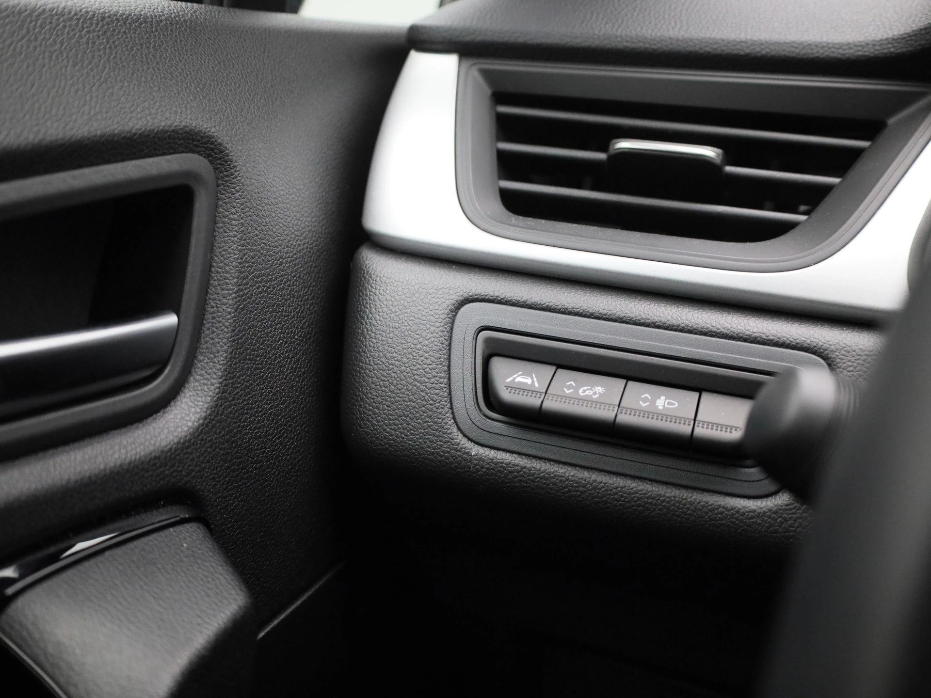 Renault-Captur-image-20