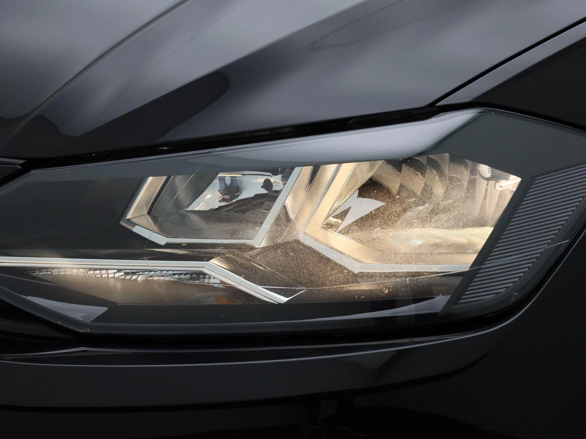 Volkswagen-Polo-image-14