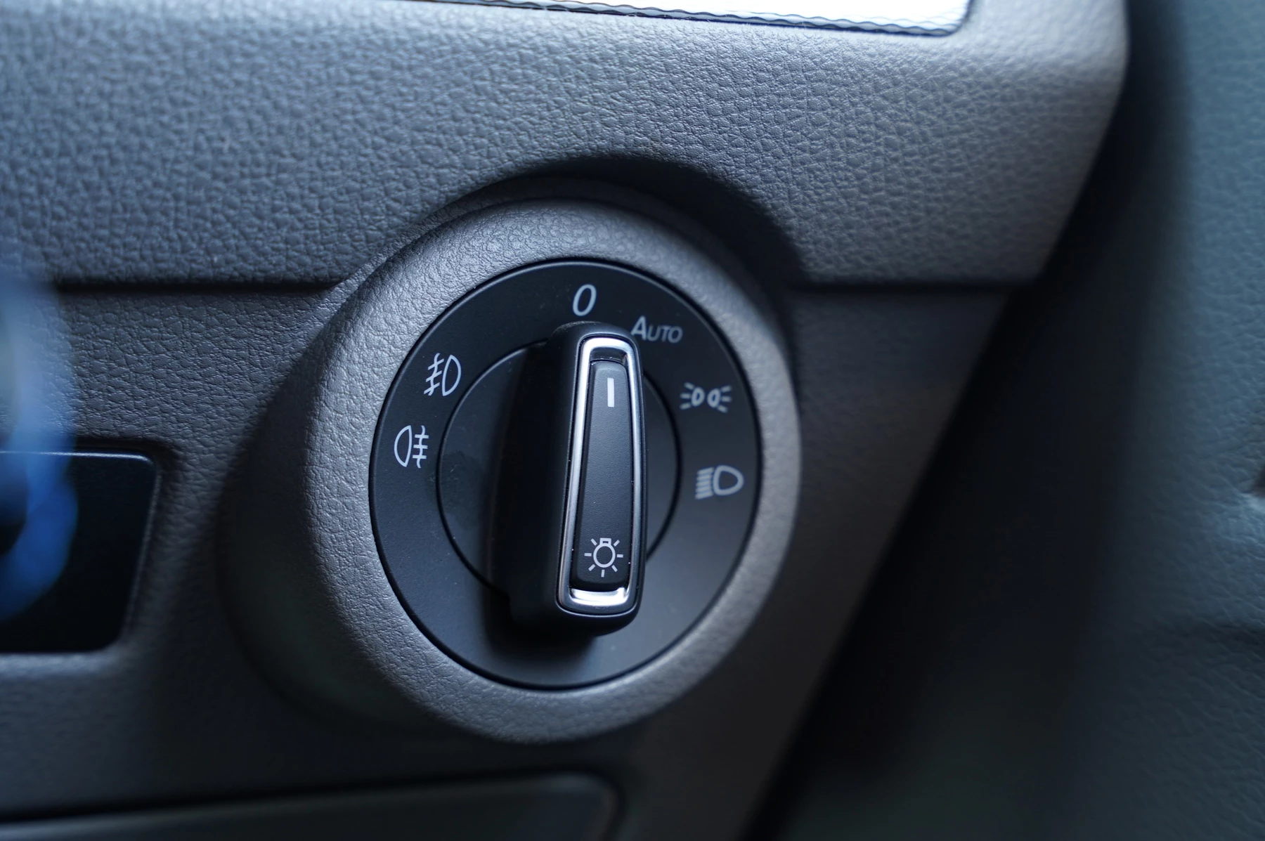 Volkswagen-California-image-62