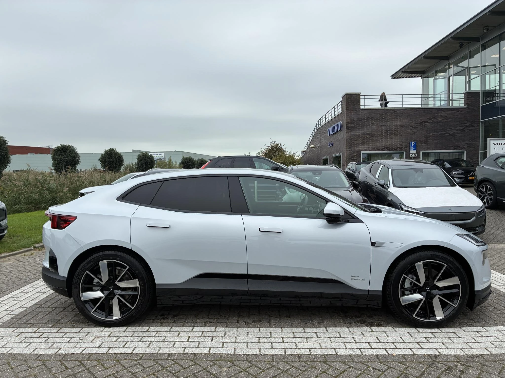 Polestar-4-image-6