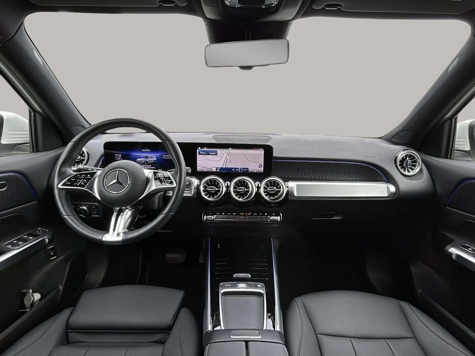 Mercedes-Benz-EQB-image-11