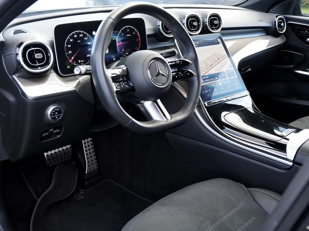 Mercedes-Benz-C-Klasse 220-image-8