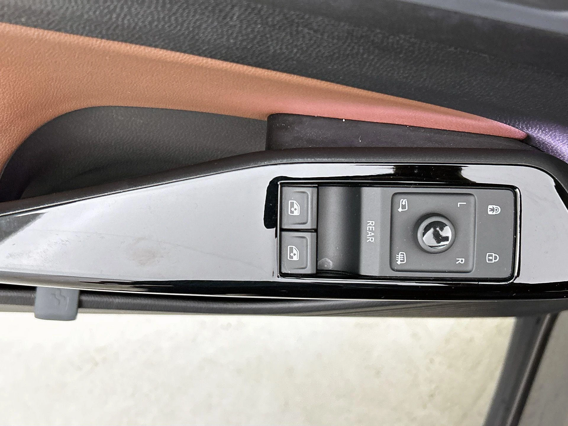 Volkswagen-ID.4-image-22