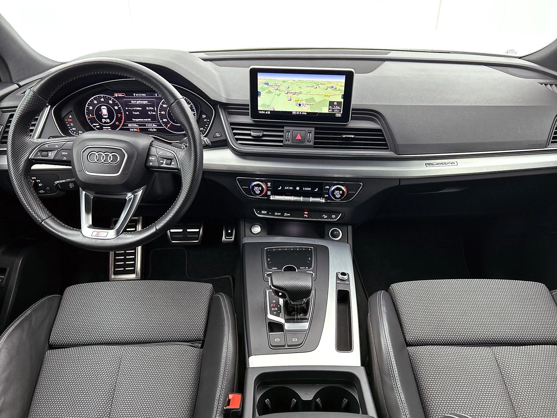 Audi-Q5-image-11