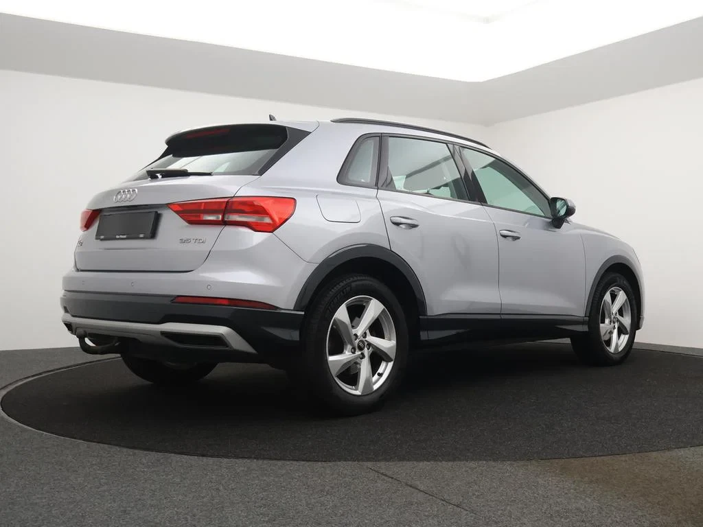 Audi-Q3-image-1