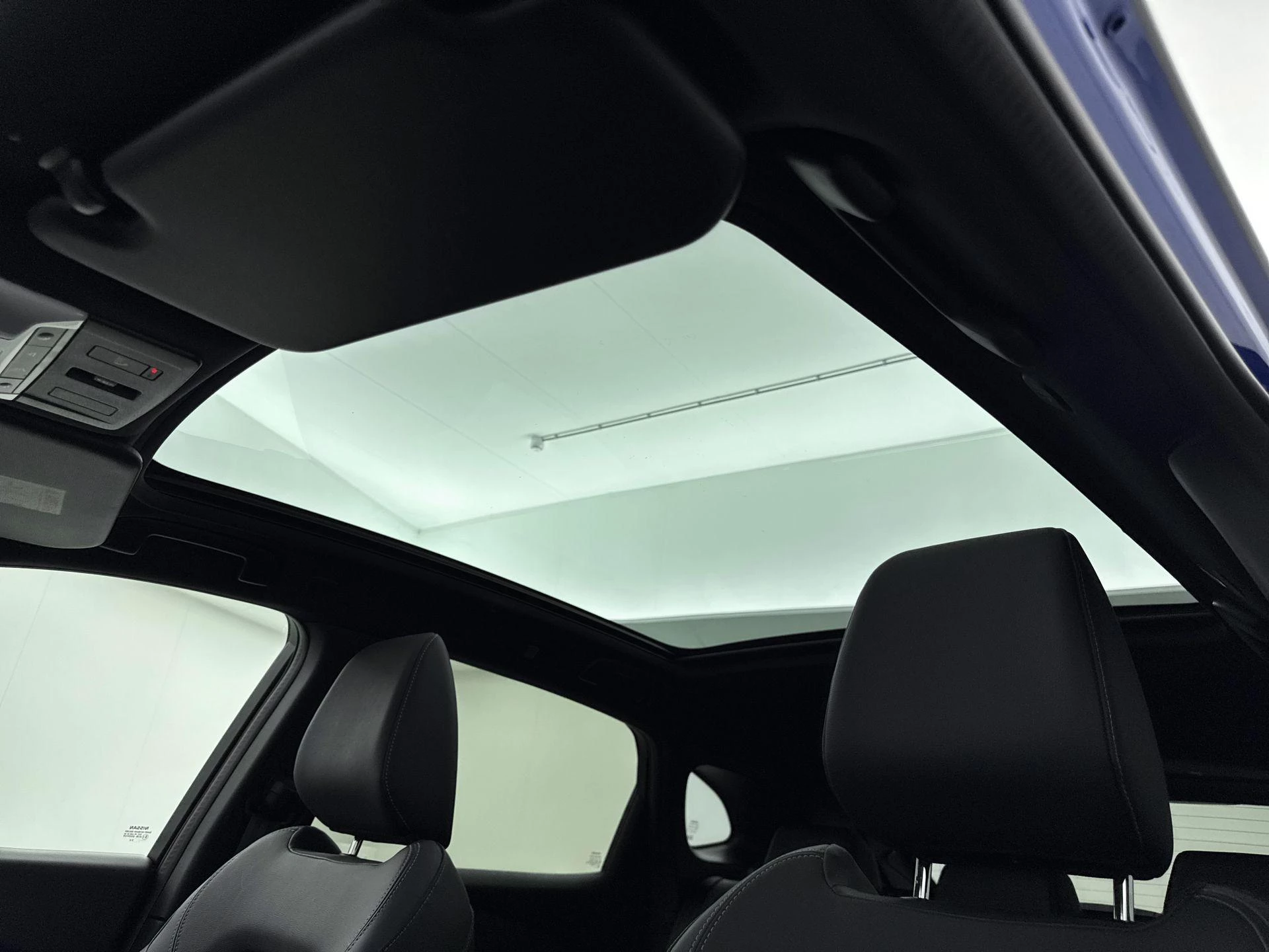 Nissan-QASHQAI-image-12