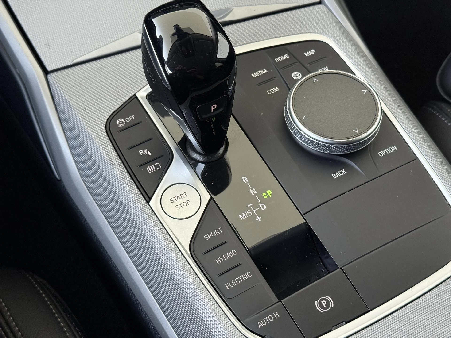 BMW-3 Serie-image-13