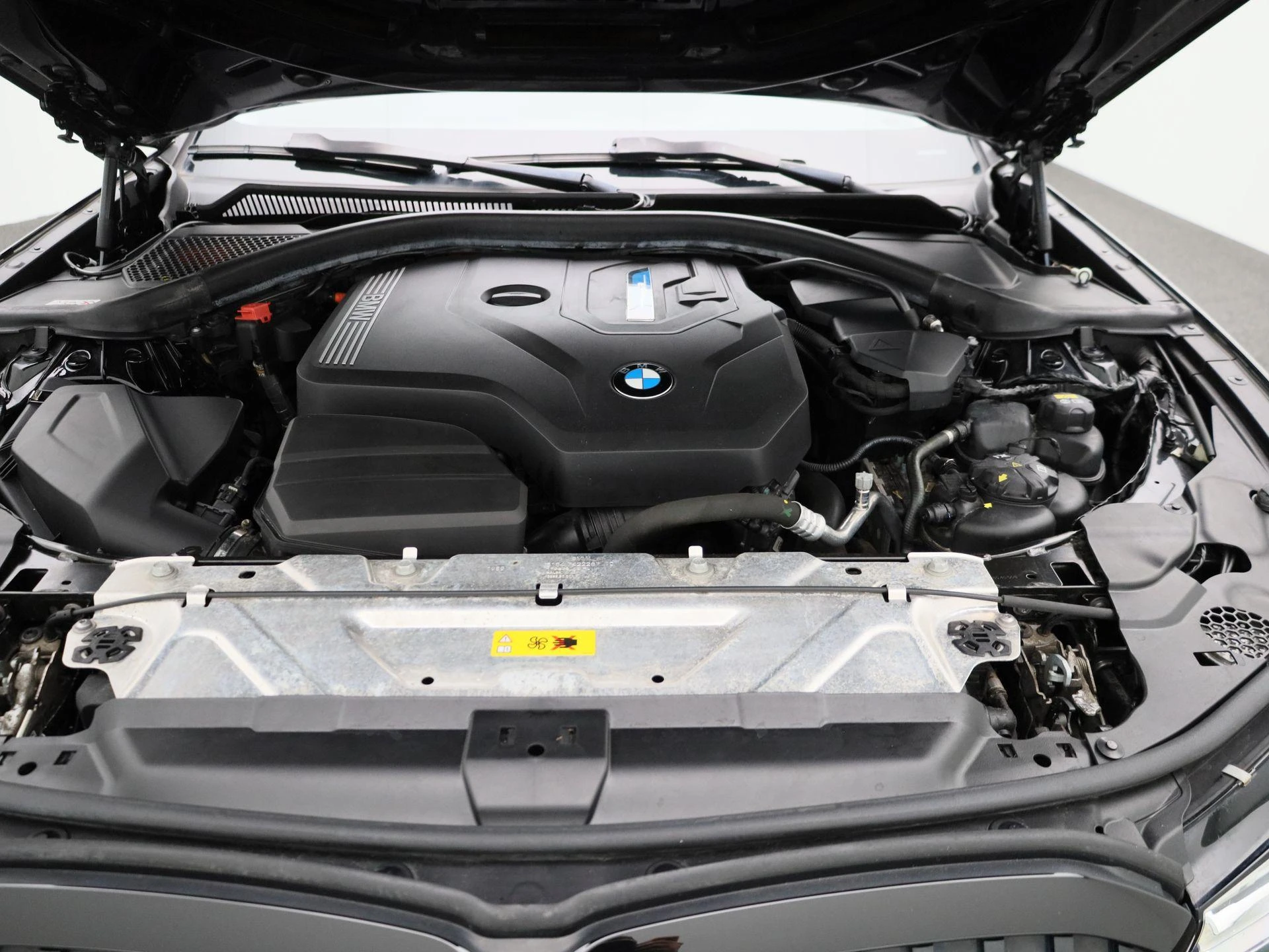 BMW-3 Serie-image-33