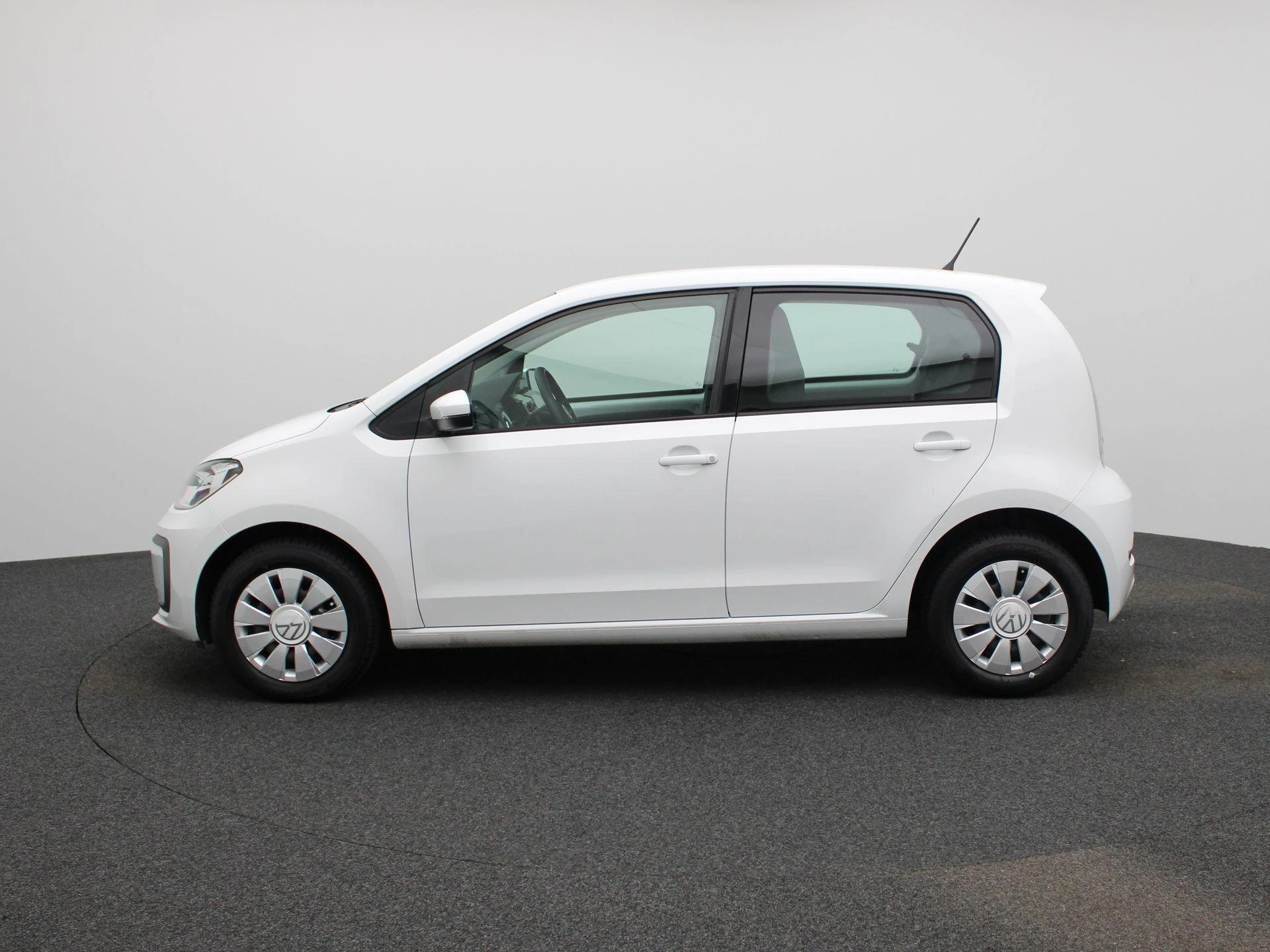 Volkswagen-up!-image-3
