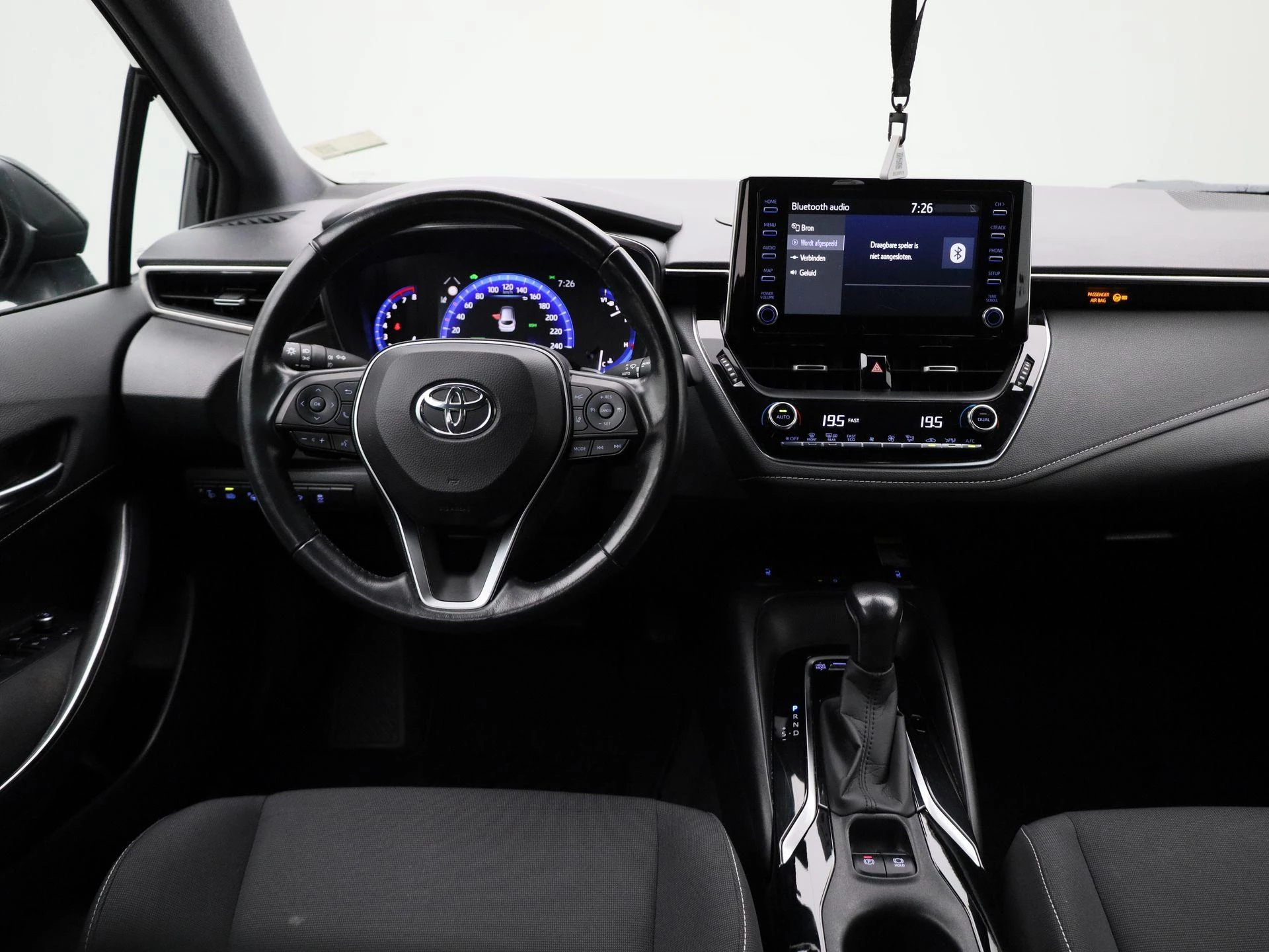 Toyota-Corolla Touring Sports-image-6