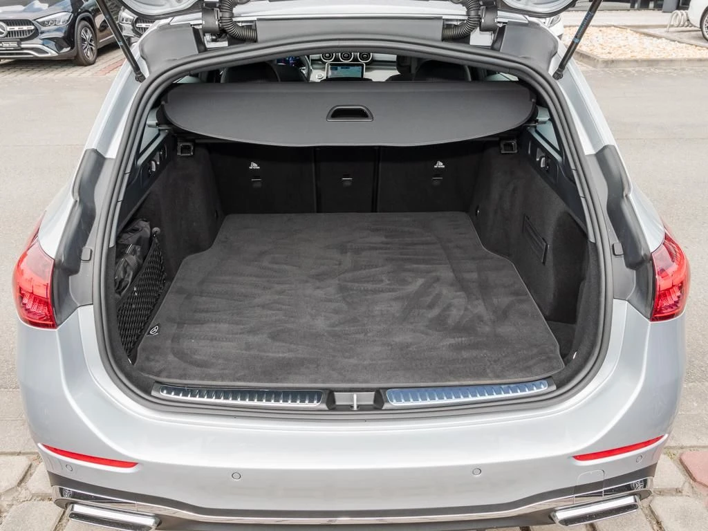 Mercedes-Benz-C-Klasse 300 d-image-14