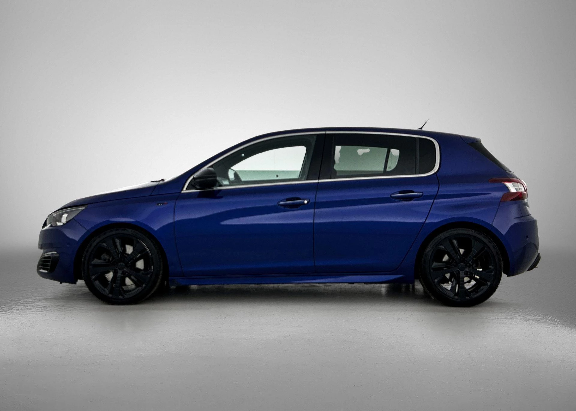 Peugeot-308-image-1