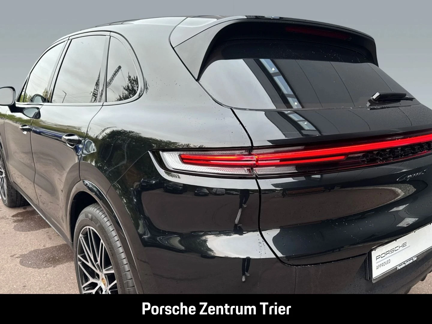 Porsche-Cayenne-image-9