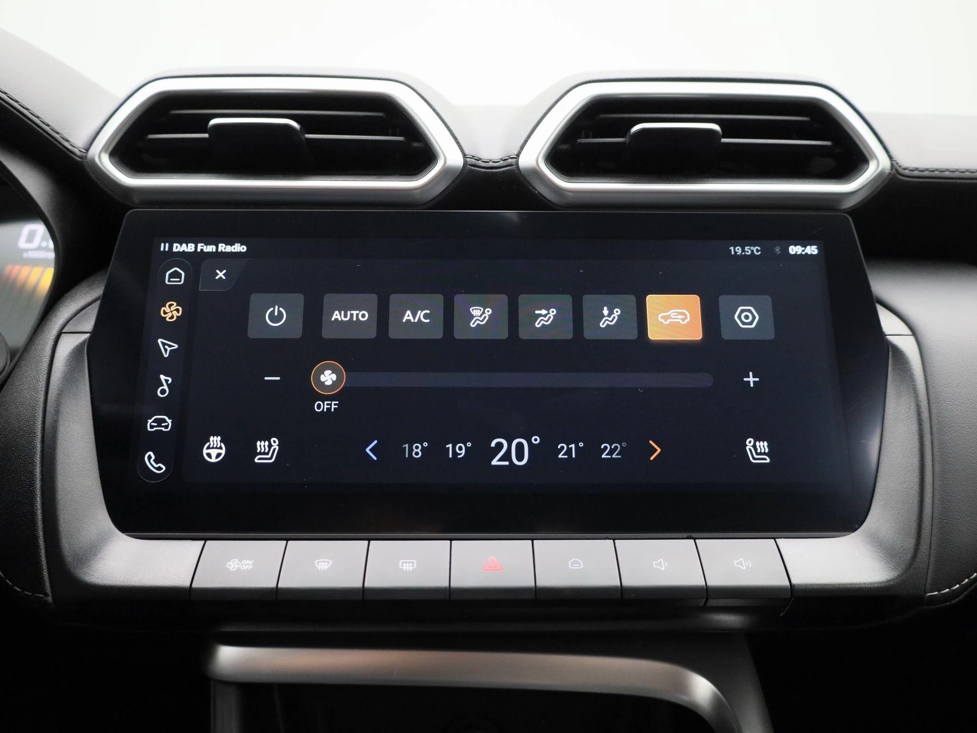 MG-ZS-image-16