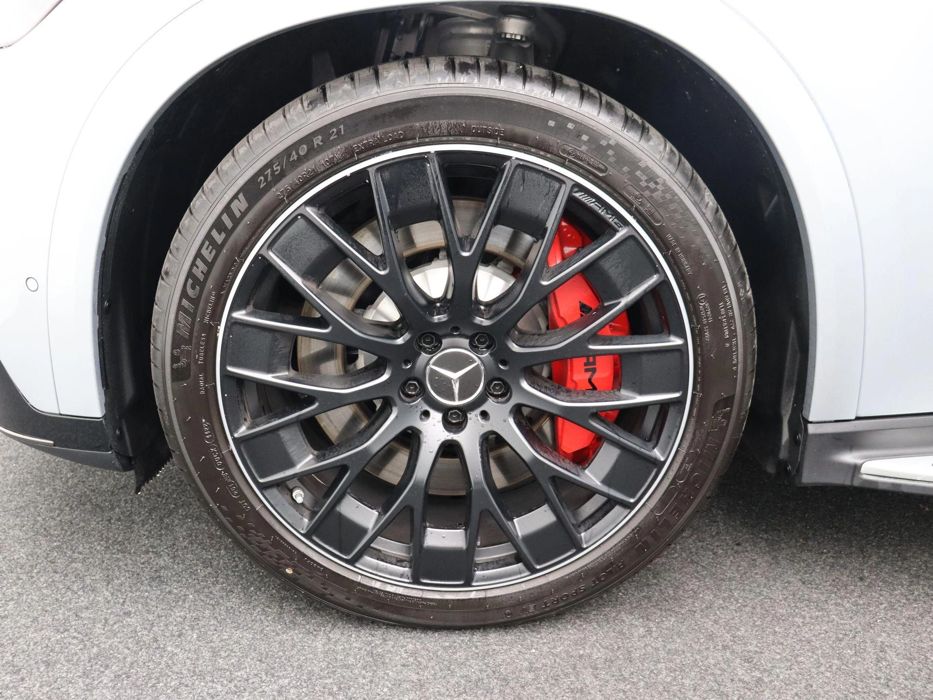 Mercedes-Benz EQE SUV 43 4MATIC Night Edition + NAPPA + PANO DAK + DIGITAL LIGHT + HYPERSCREEN +