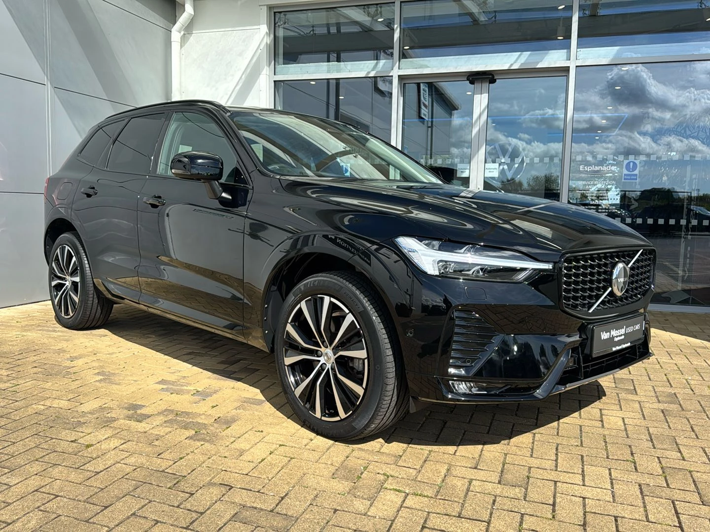 Volvo-XC60-image-17