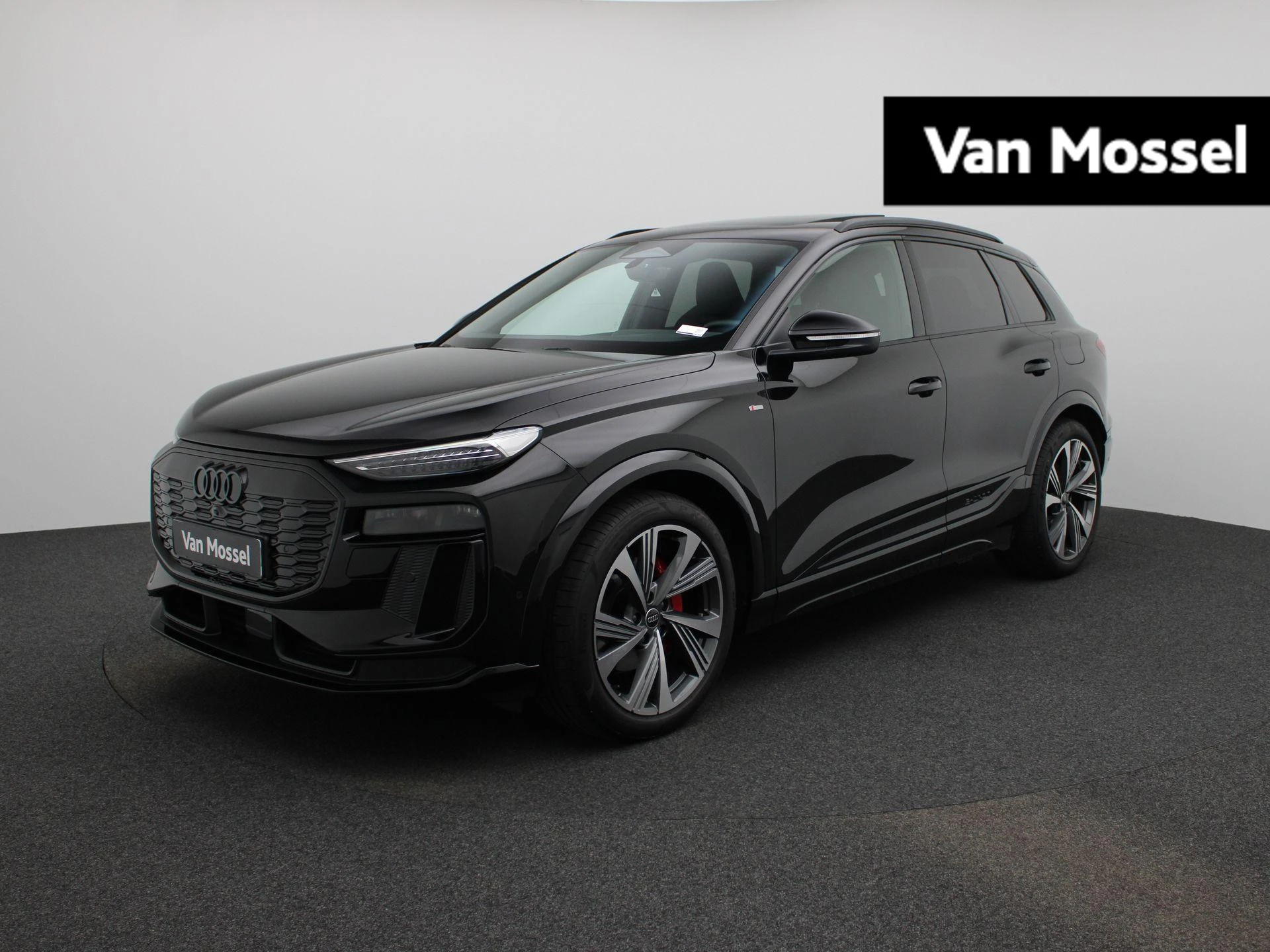 Audi-Q6 e-tron-image-0