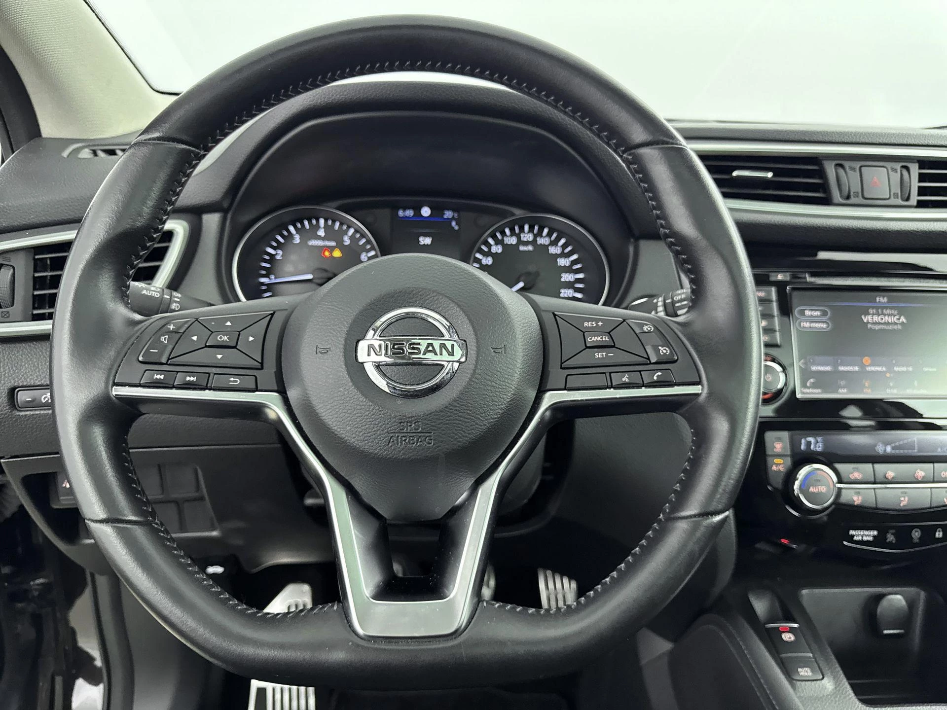 Nissan QASHQAI 1.3 DIG-T Tekna 140PK