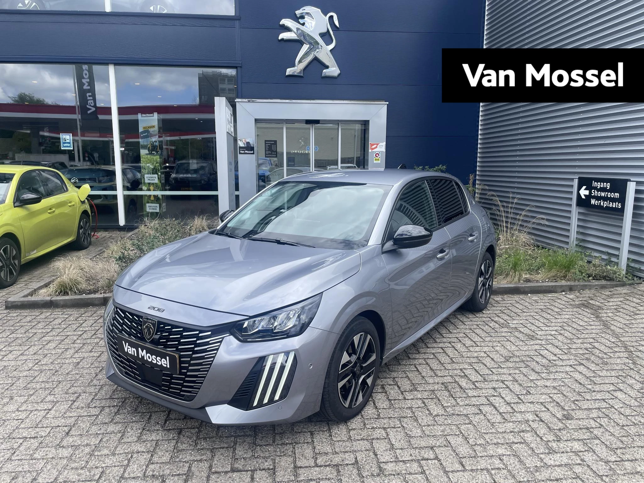 Peugeot-208-image-0