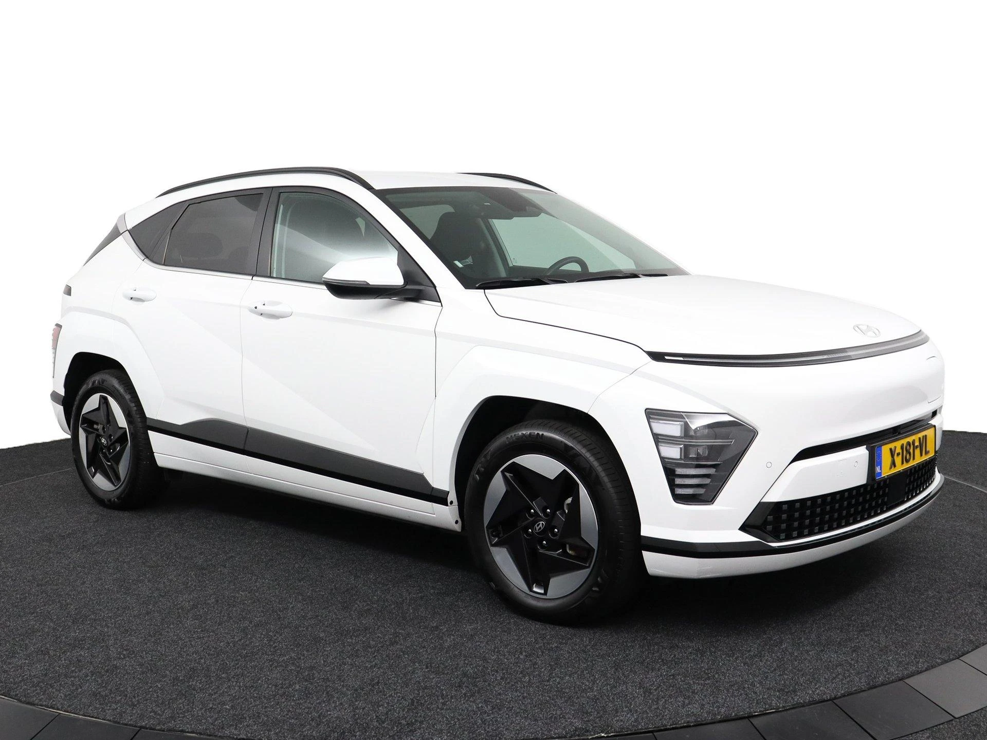 Hyundai-Kona-image-11