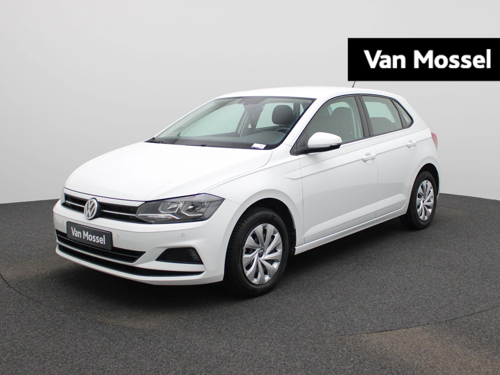 Volkswagen-Polo-image-0