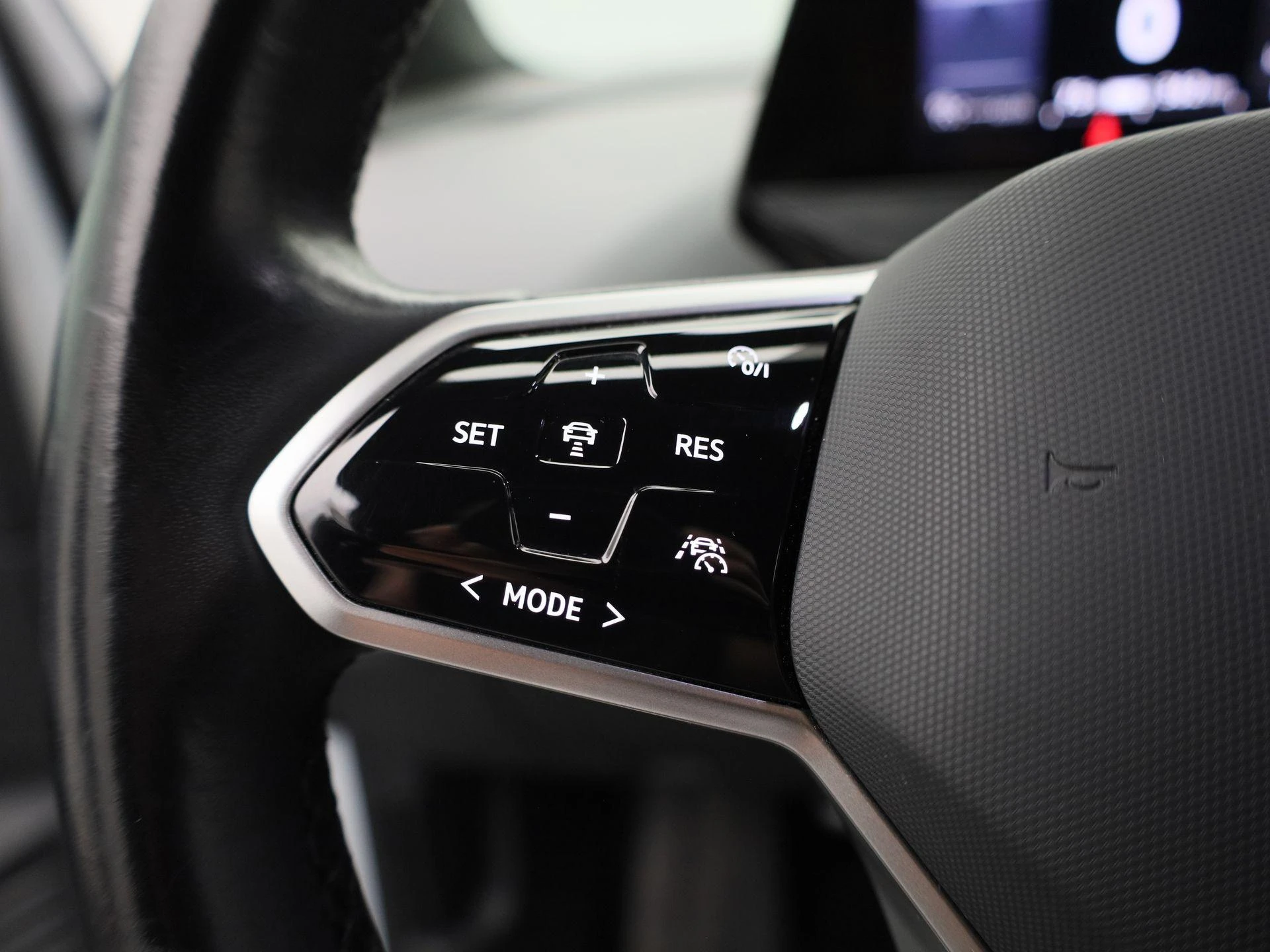 Volkswagen-ID.4-image-18