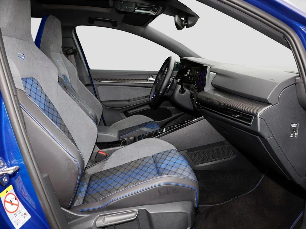 Volkswagen-Golf-image-6