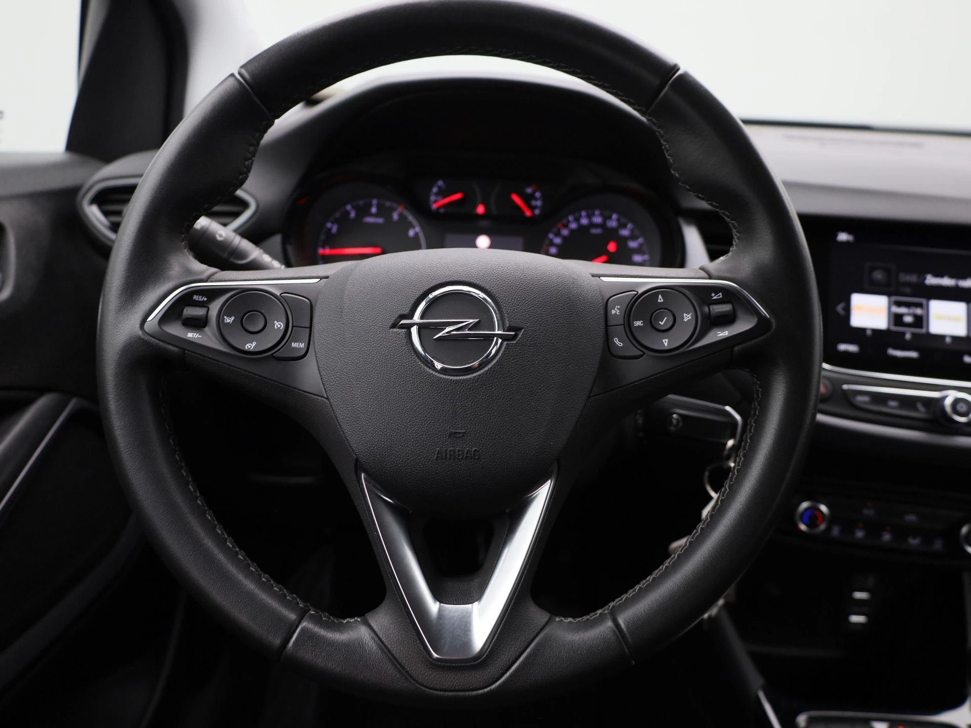 Opel-Crossland-image-8