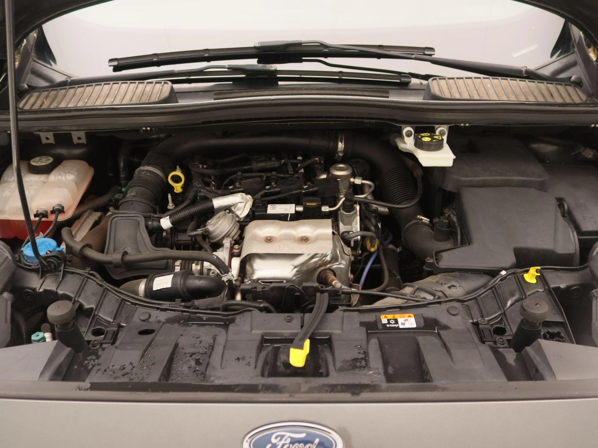 Ford-C-MAX-image-27
