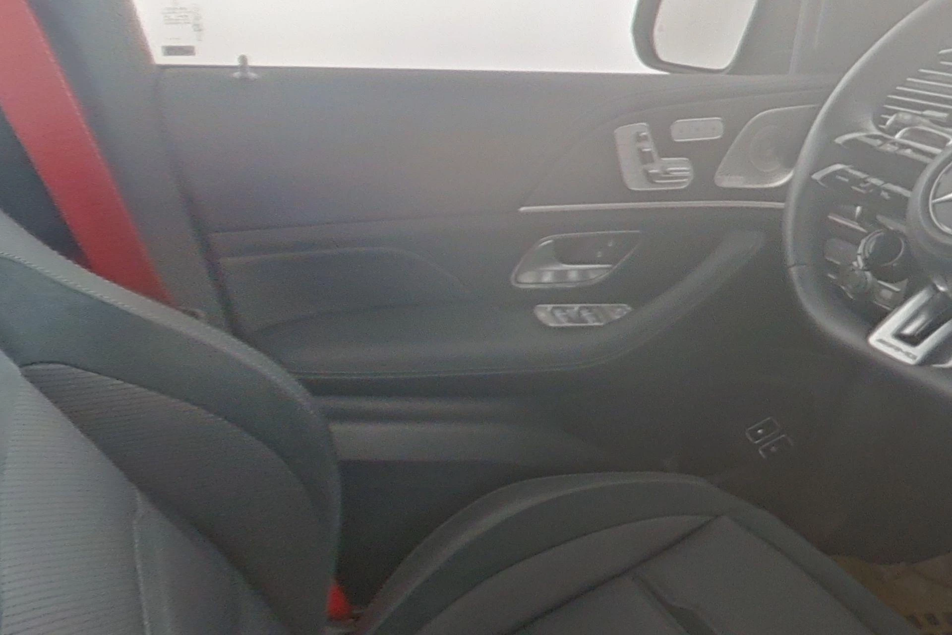 Mercedes-Benz GLE 53 AMG Hybrid + 31g co2 + PANO + HEAD UP + BURMESTER + AIRMAT