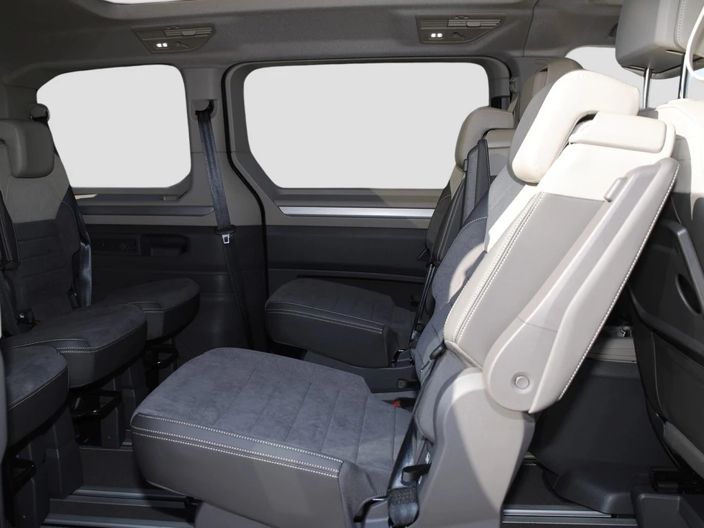 Volkswagen Multivan Style eHybrid 4MOTION