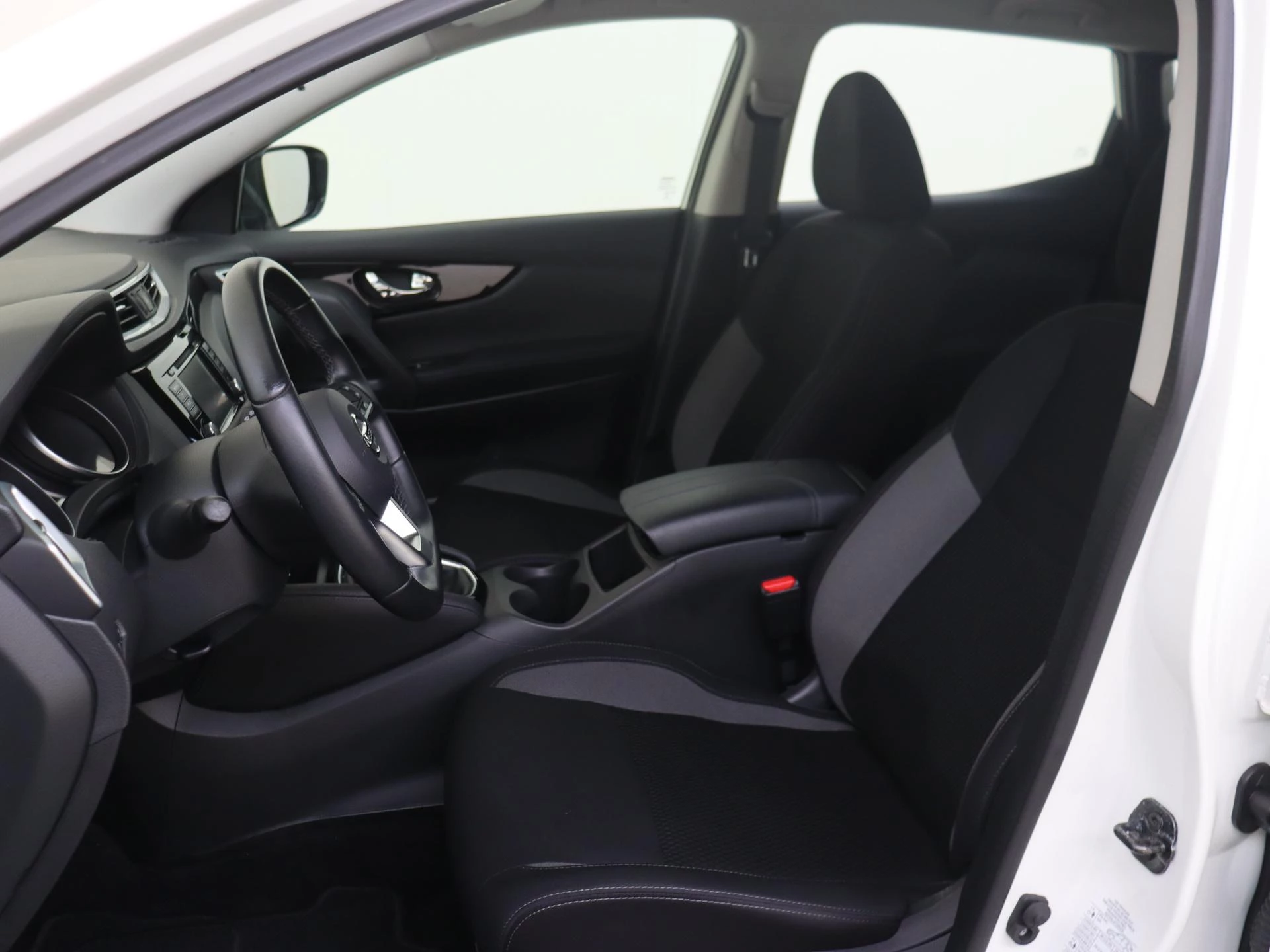 Nissan QASHQAI 1.3 140Pk DIG-T Acces Edition