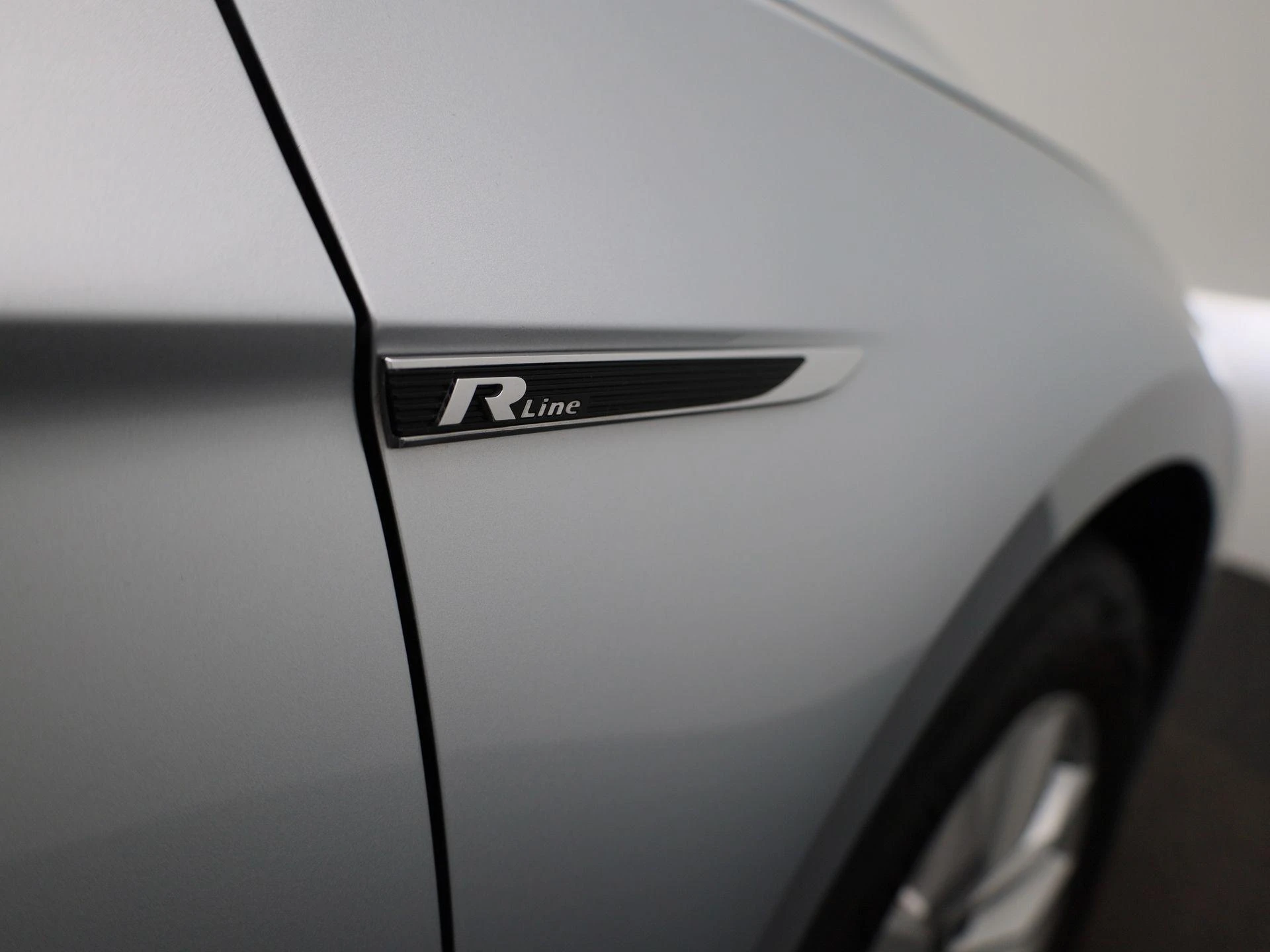 Volkswagen-Passat-image-29