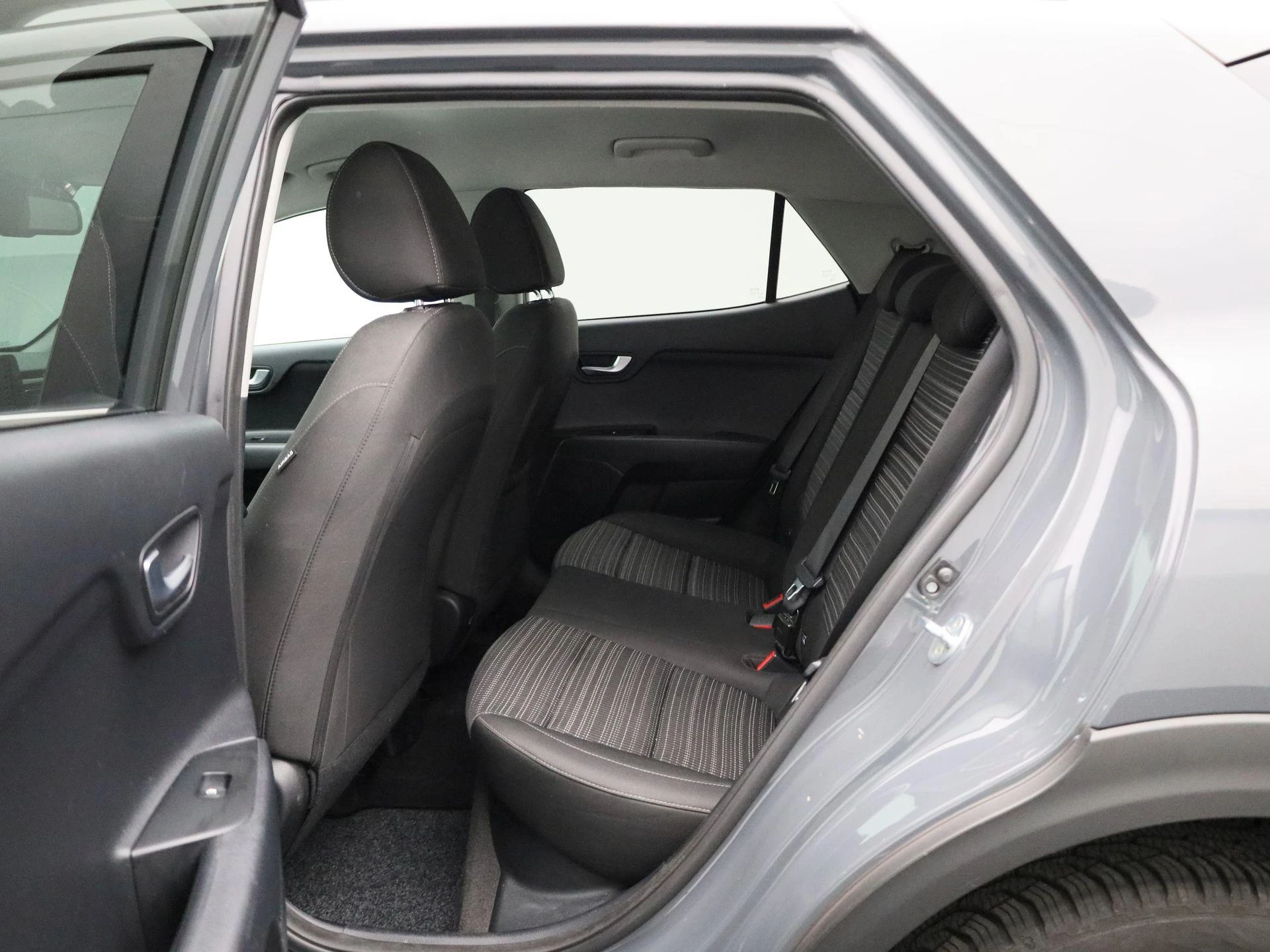 Kia-Stonic-image-9