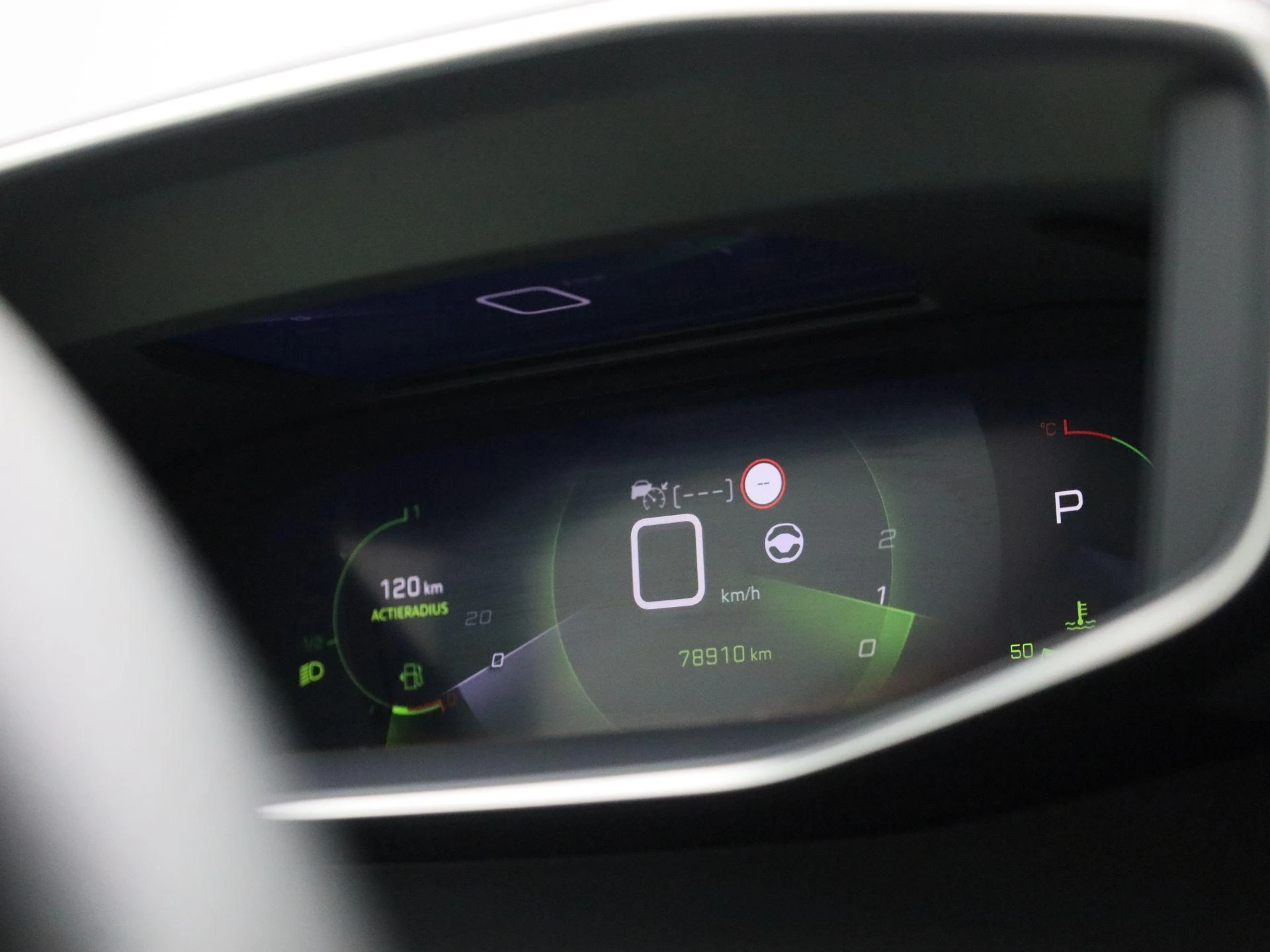 Peugeot-2008-image-21