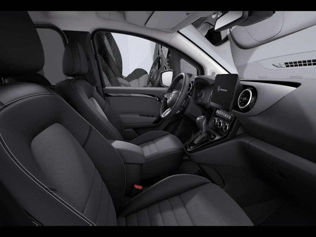 Mercedes-Benz-EQT 200-image-8