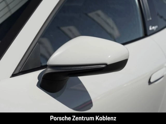 Porsche-911-image-9