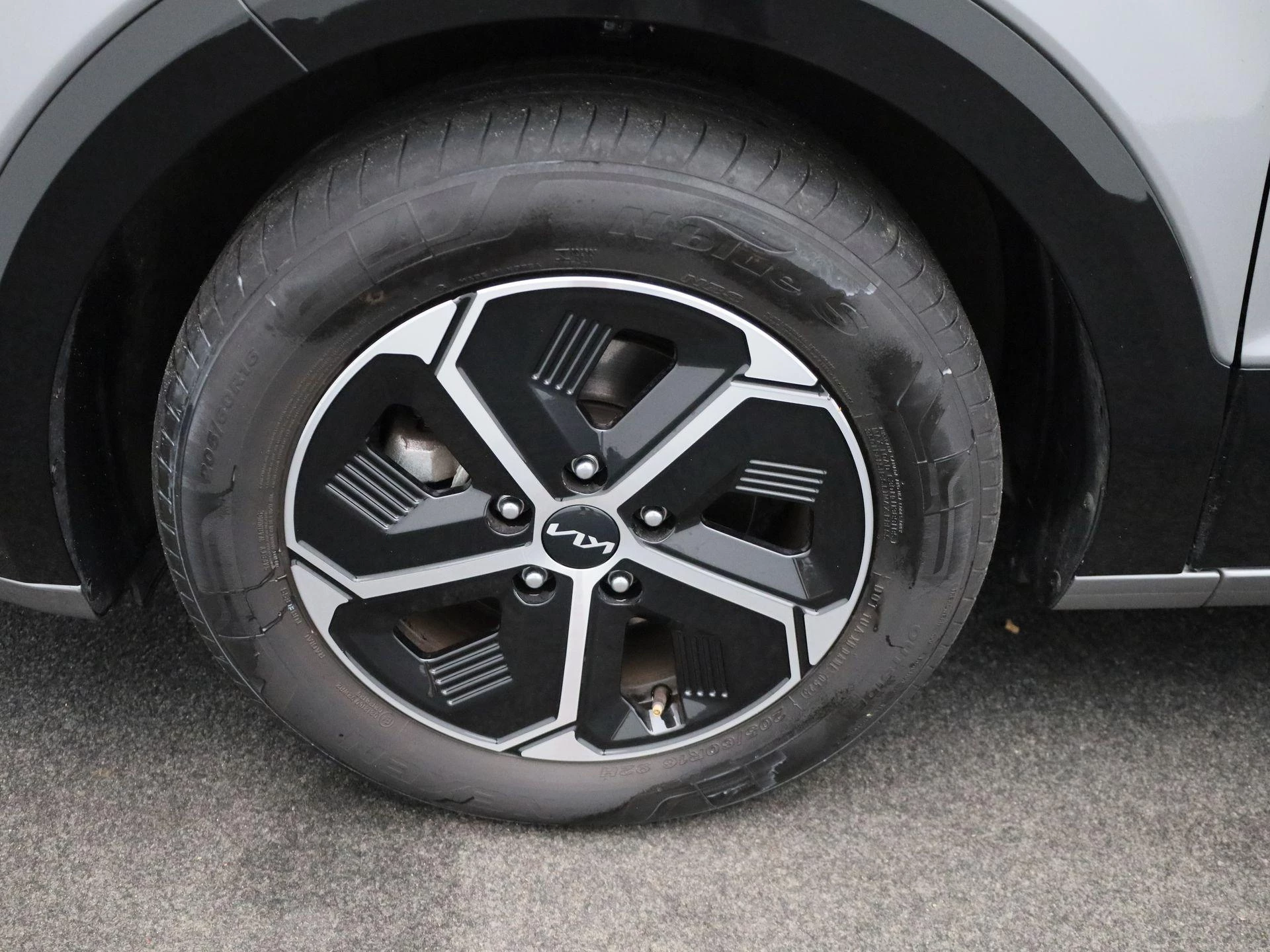 Kia-Niro-image-16