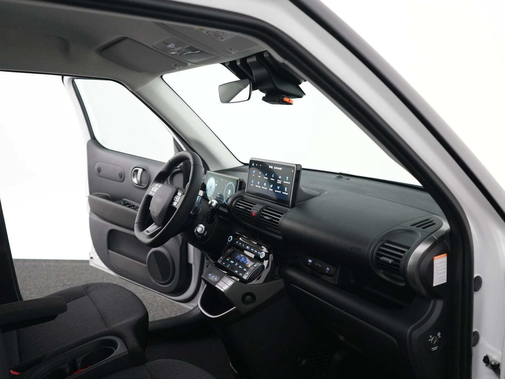 Hyundai-Inster-image-32