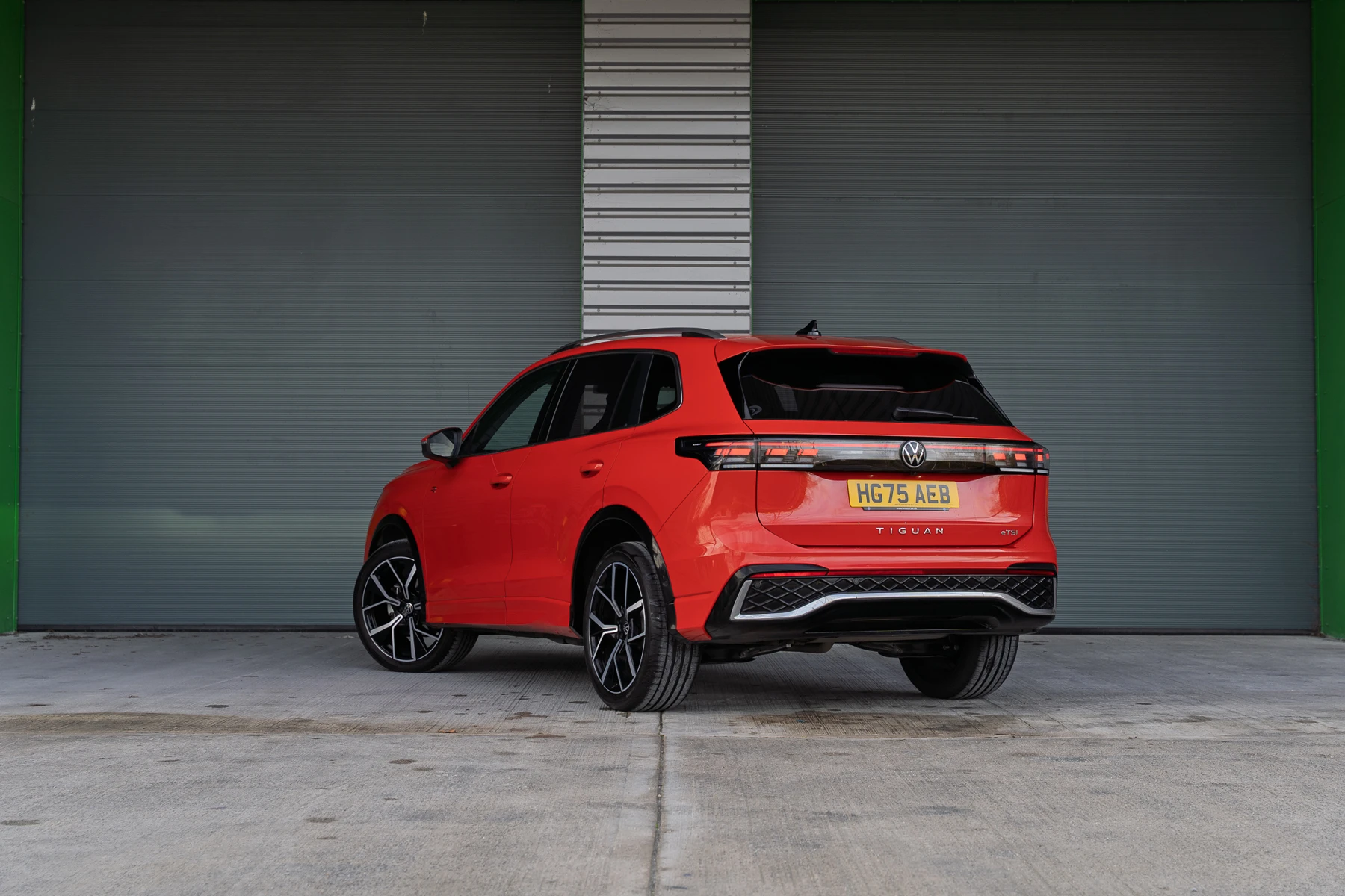 Volkswagen-Tiguan-image-74