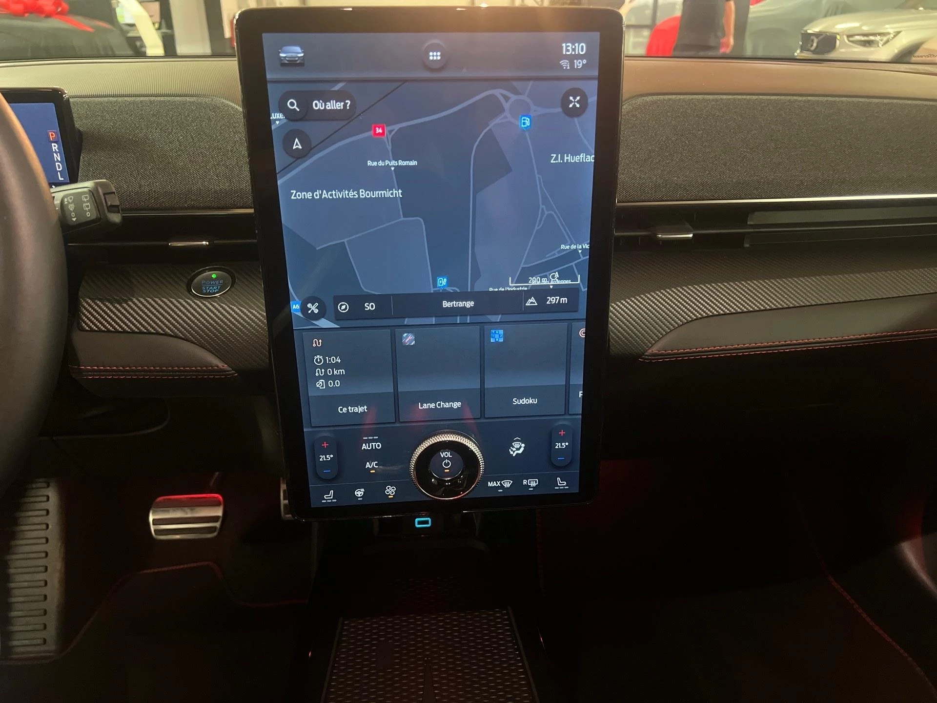 Ford-Mustang Mach-E-image-2