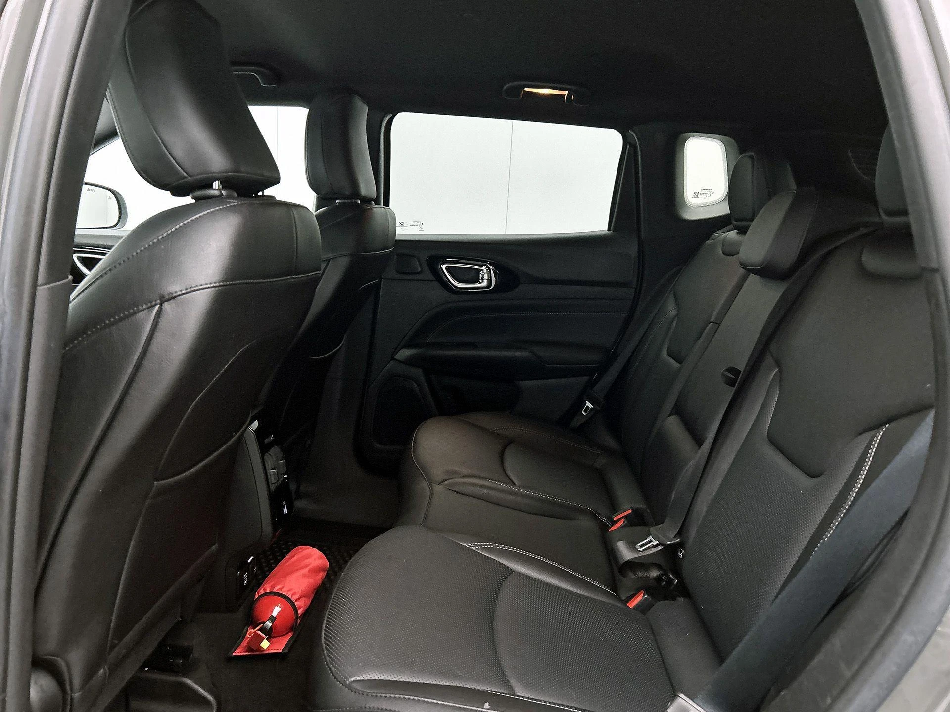 Jeep-Compass-image-25